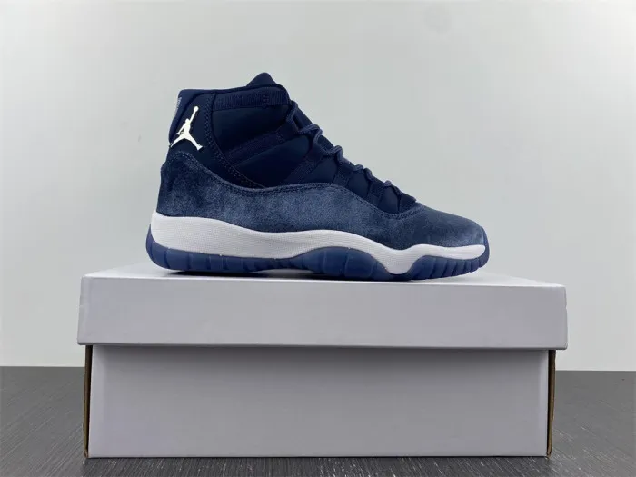 Cheap Air Jordan 11 Velvet WMNS Midnight Navy AR0715-441 0114