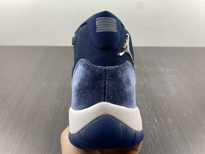 Cheap Air Jordan 11 Velvet WMNS Midnight Navy AR0715-441 0114